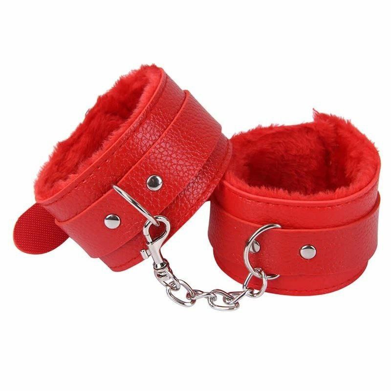 Esposas de Peluche y Cuero
